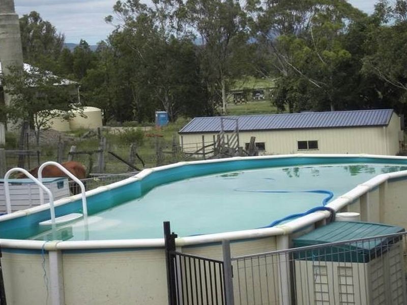 6 Christopher Street, Grantham QLD 4347