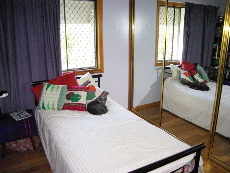 33 Lake Apex Drive, Gatton QLD 4343