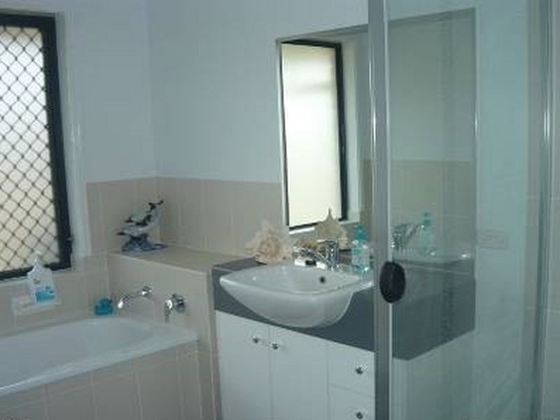 20 Legend Drive, Adare QLD 4343
