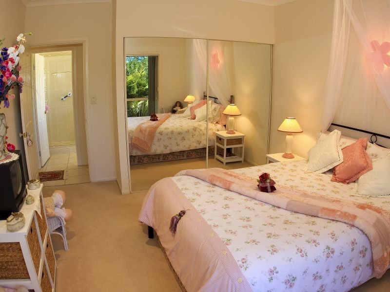13 Parklea Drive, Placid Hills QLD 4343
