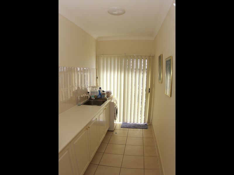 13 Parklea Drive, Placid Hills QLD 4343