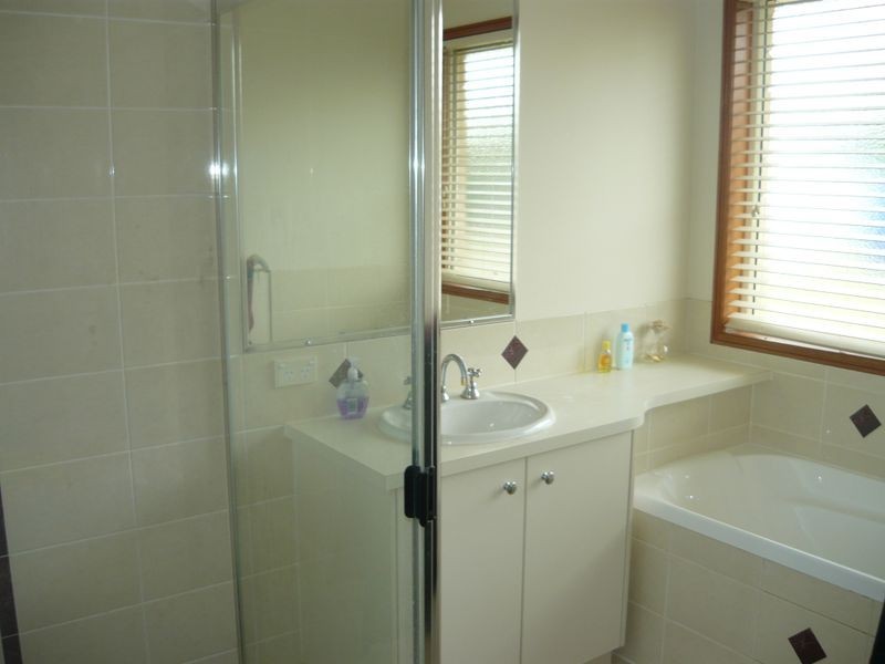 10 Tara Haven, Placid Hills QLD 4343