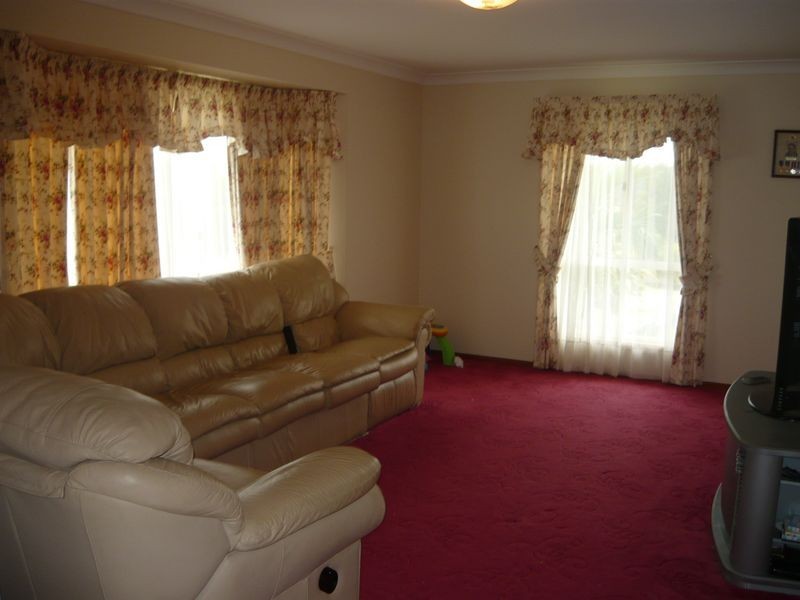 10 Tara Haven, Placid Hills QLD 4343