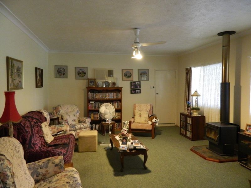 2 Glendene Road, Forest Hill QLD 4342