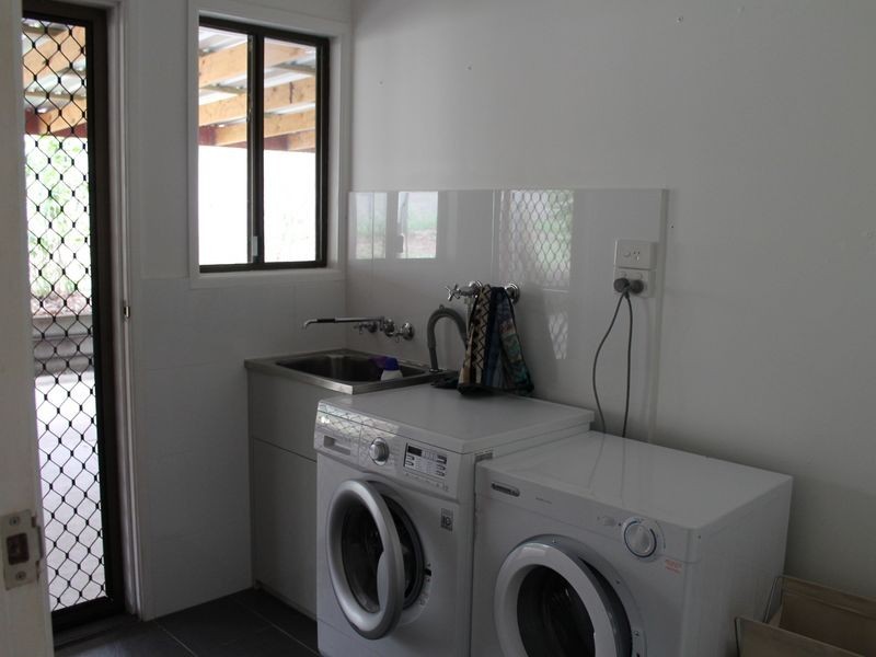 17 Wheatley Court, Regency Downs QLD 4341