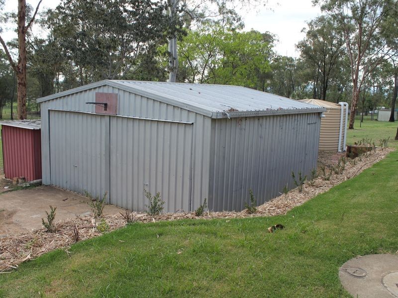 4 Cockatoo Court, Regency Downs QLD 4341