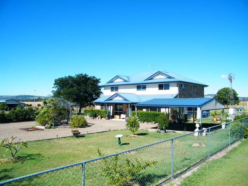 2/ Lindstrom Road, Brightview QLD 4311