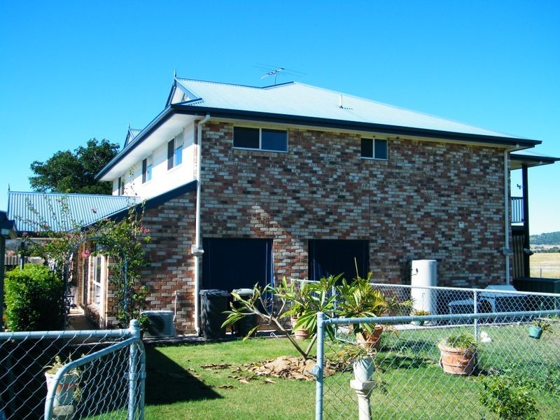 2/ Lindstrom Road, Brightview QLD 4311