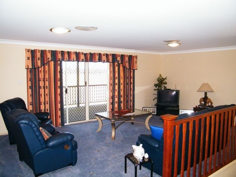 2/ Lindstrom Road, Brightview QLD 4311