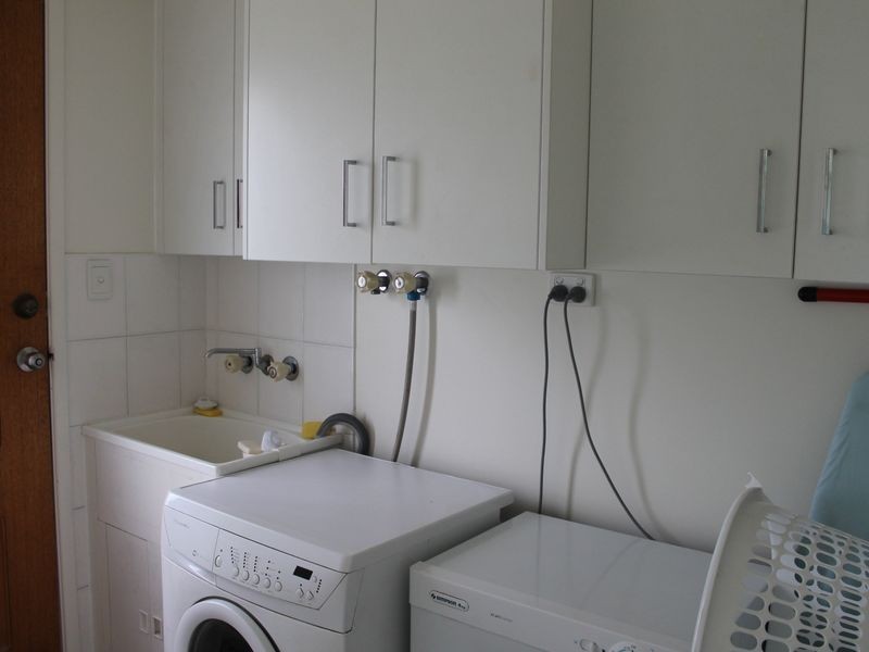 4 Bentley Drive, Regency Downs QLD 4341