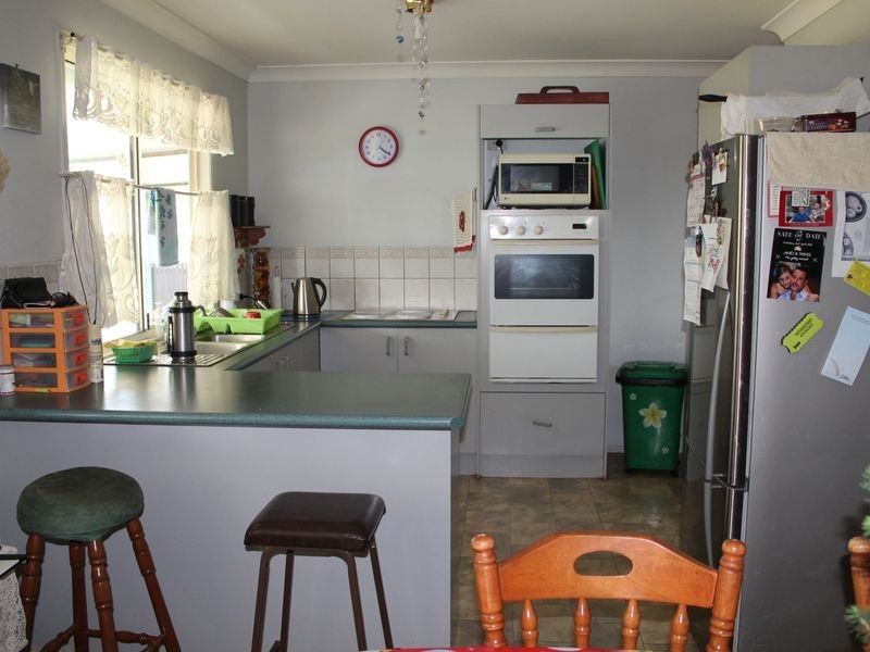 13 Caleys Court, Lockrose QLD 4342