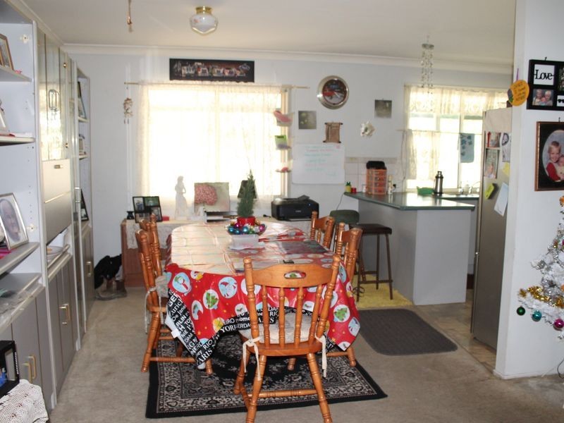 13 Caleys Court, Lockrose QLD 4342