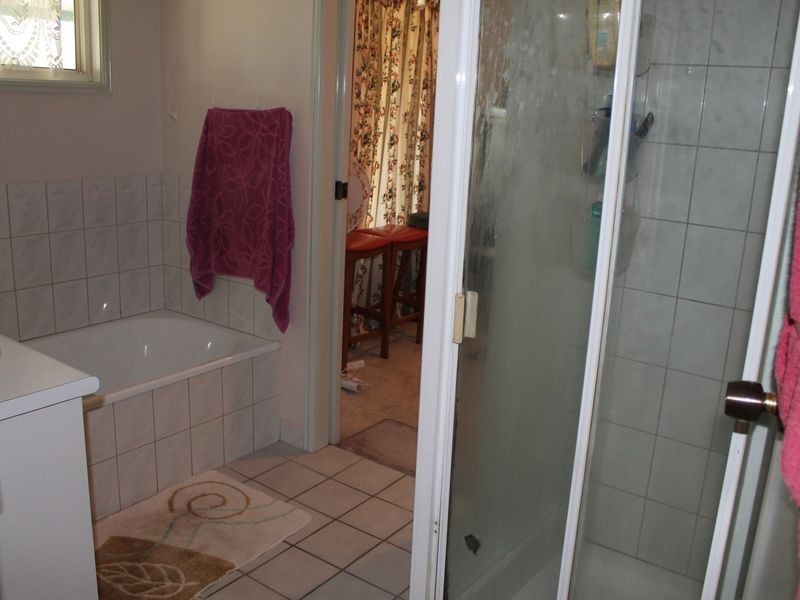 13 Caleys Court, Lockrose QLD 4342