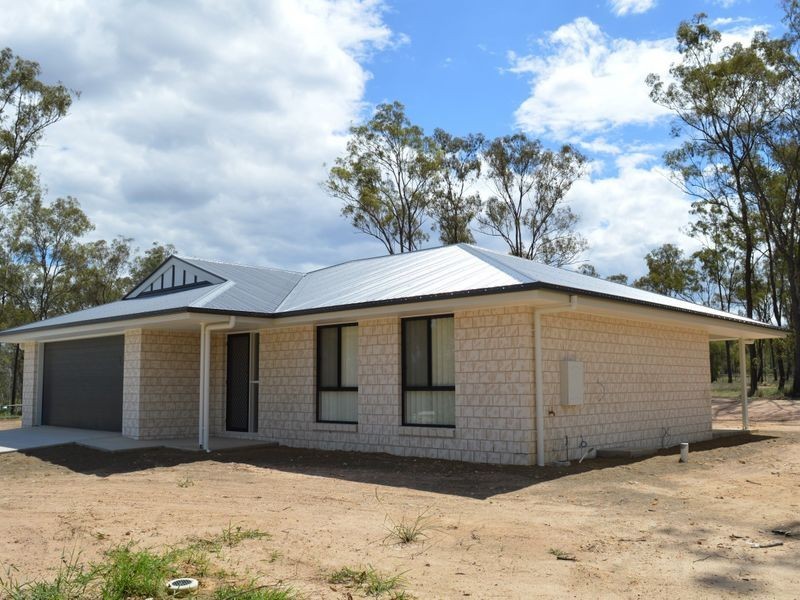 4 Michael Road, Laidley Heights QLD 4341