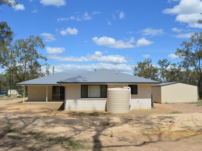 4 Michael Road, Laidley Heights QLD 4341