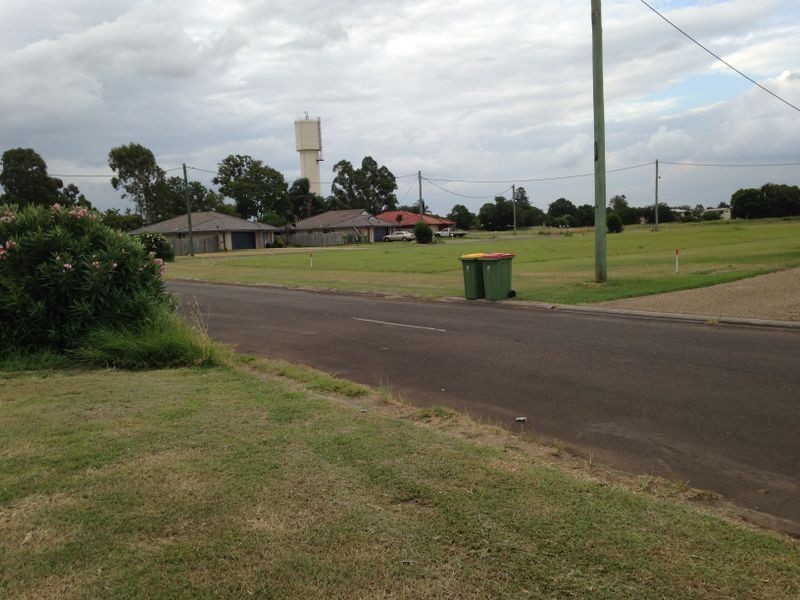 6 Jeannine Drive, Forest Hill QLD 4342