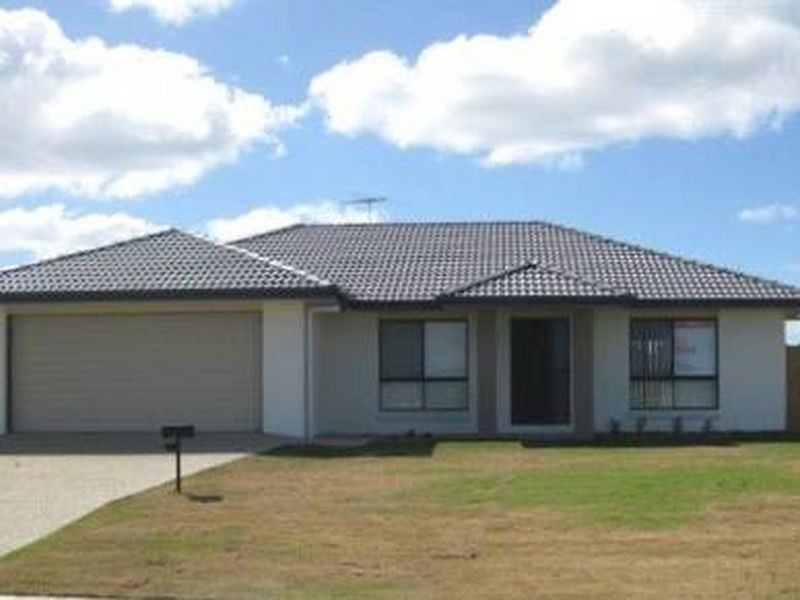 33 Cunningham Avenue, Laidley North QLD 4341