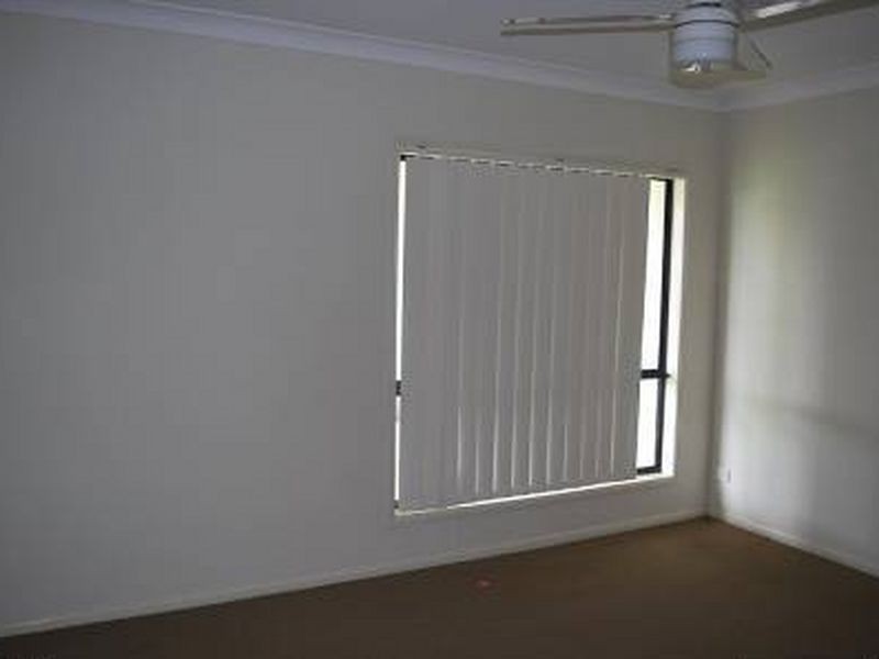 33 Cunningham Avenue, Laidley North QLD 4341