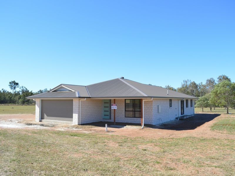Blue Grass Estate, Adare QLD 4343