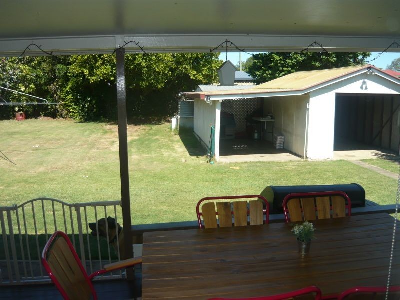 12 Ford Street, Gatton QLD 4343