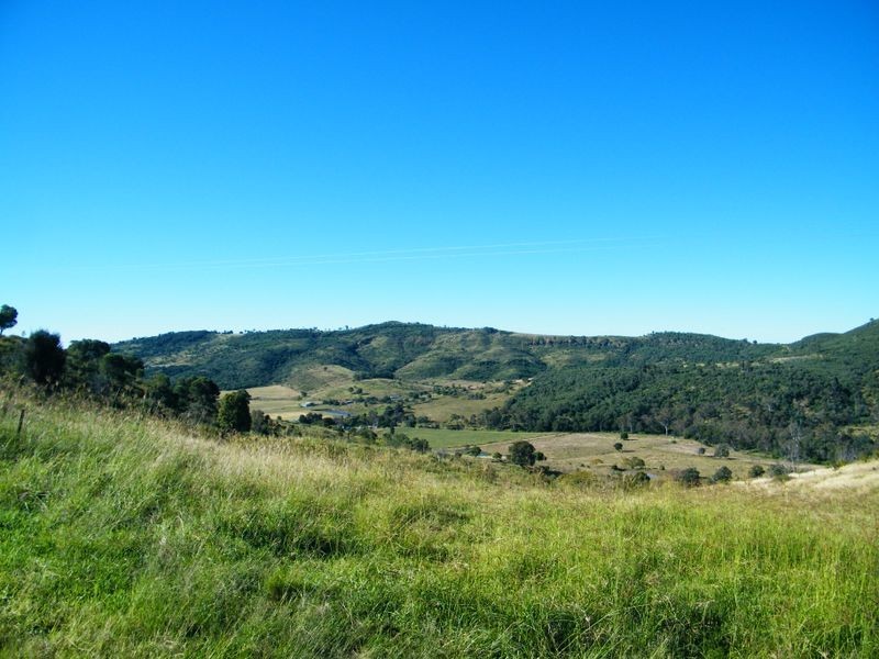 13 Berlin Road, Mount Berryman QLD 4341