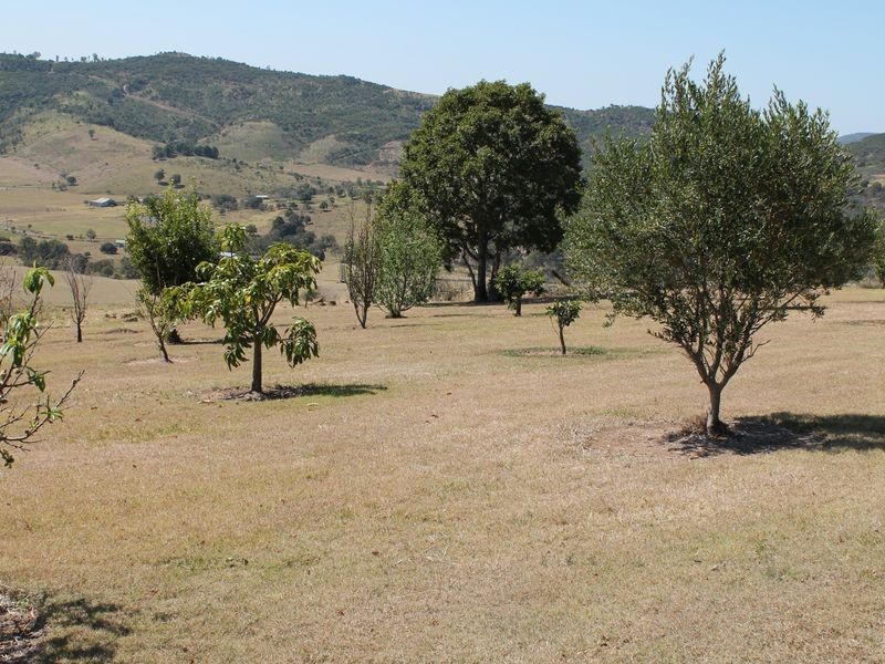 13 Berlin Road, Mount Berryman QLD 4341