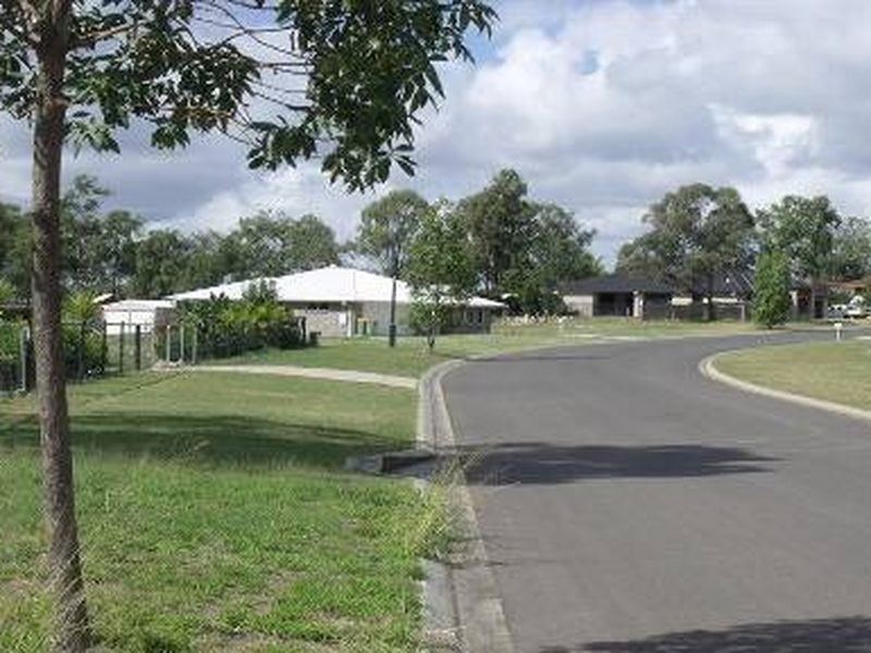 10 Eucalyptus Place, Regency Downs QLD 4341
