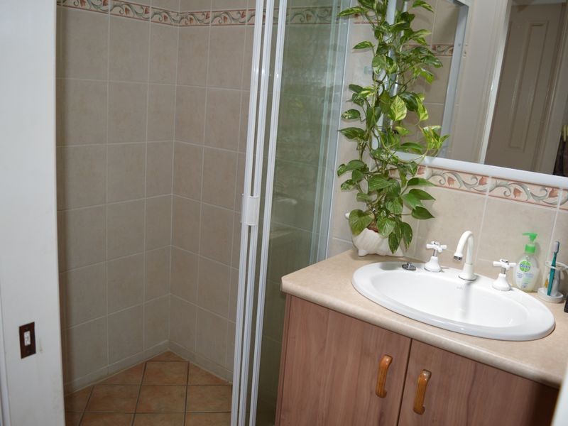 10 Walter Court, Glenore Grove QLD 4342