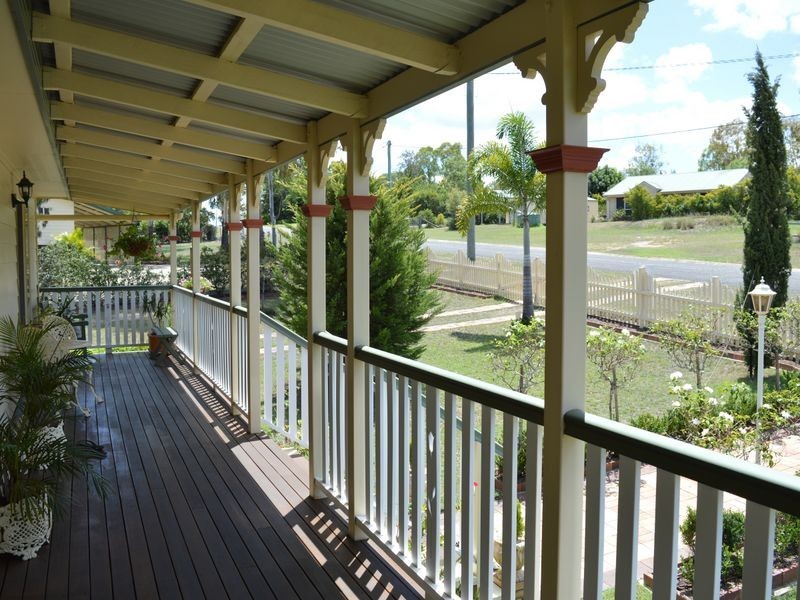 10 Walter Court, Glenore Grove QLD 4342