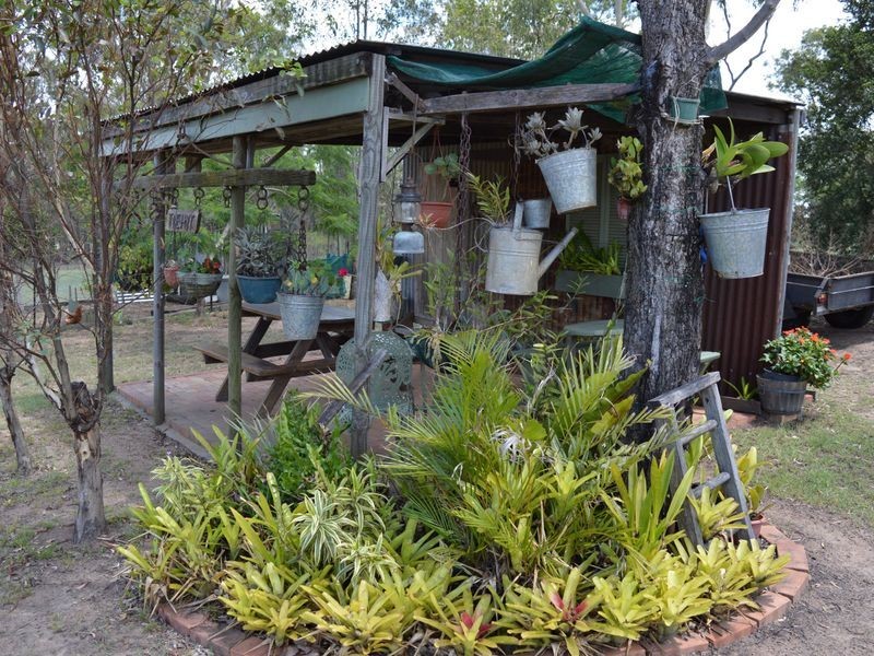 10 Walter Court, Glenore Grove QLD 4342