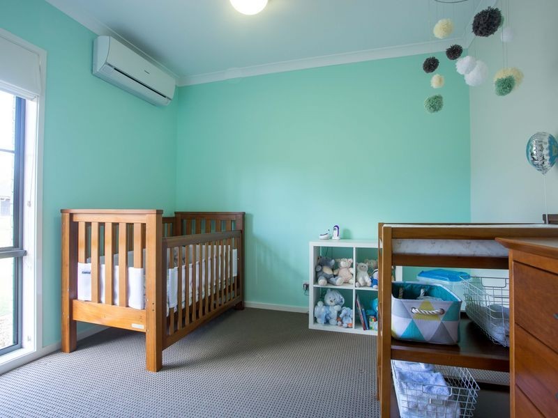 6 Fowler Court, Kensington Grove QLD 4341