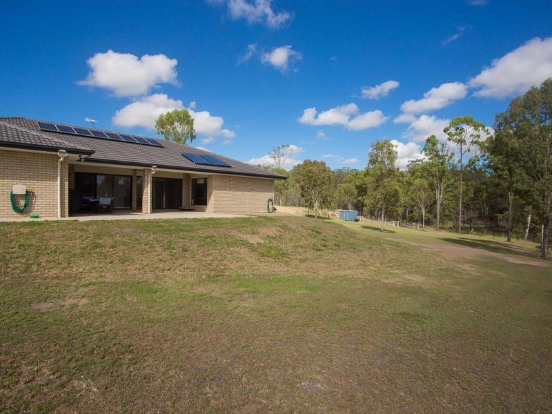 6 Fowler Court, Kensington Grove QLD 4341