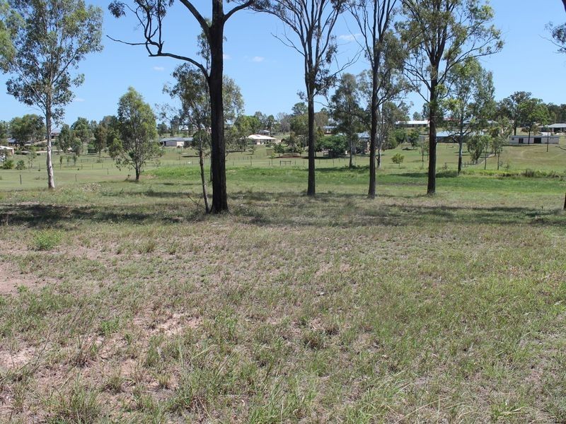 4 Harwood Street, Kensington Grove QLD 4341