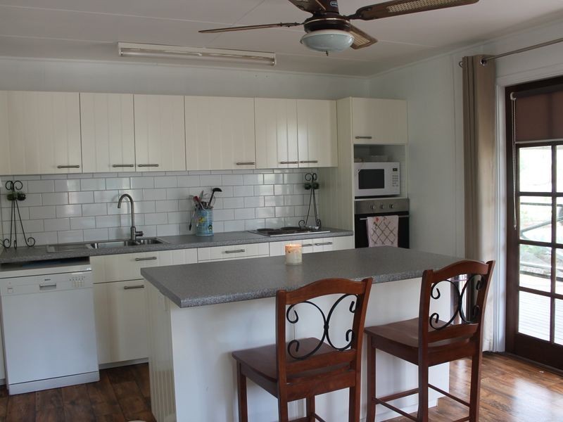 4 Sandpiper Drive, Regency Downs QLD 4341