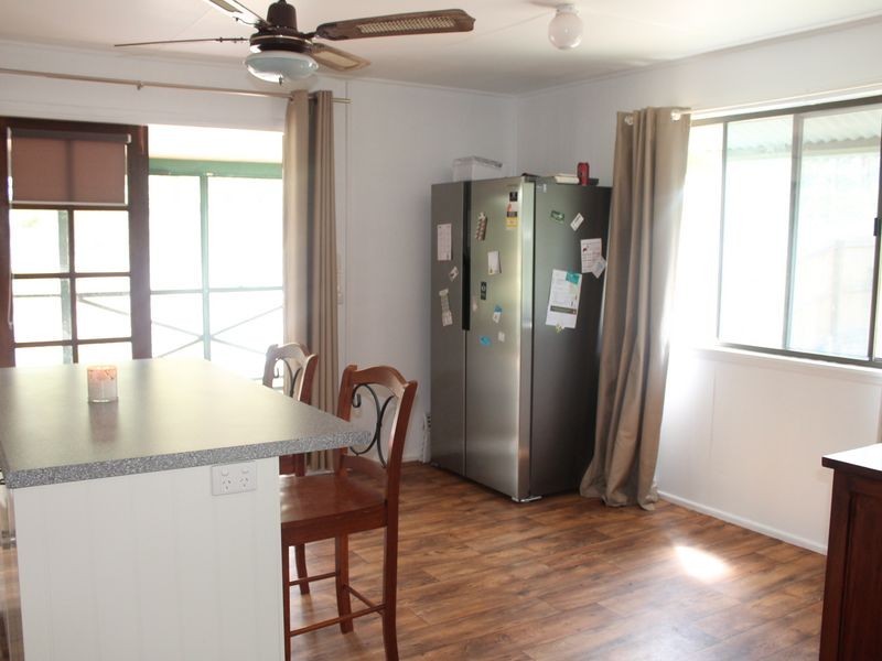 4 Sandpiper Drive, Regency Downs QLD 4341