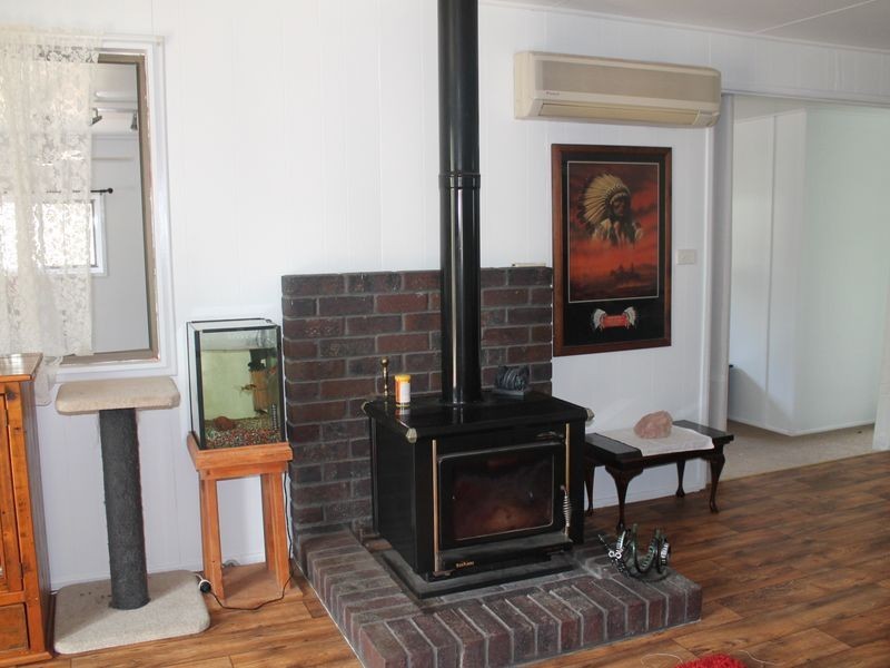 4 Sandpiper Drive, Regency Downs QLD 4341