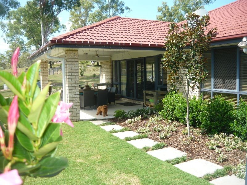 5 Janet Close, Fernvale QLD 4306