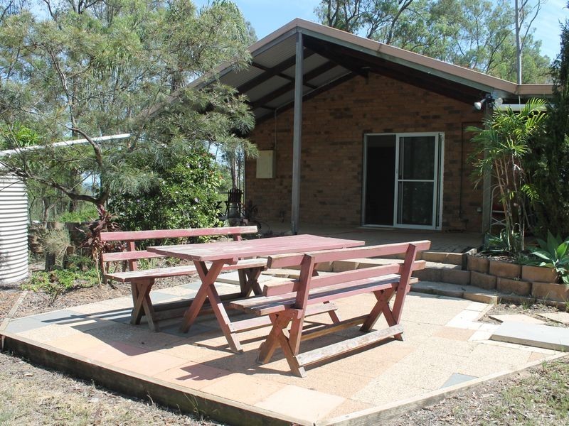 3 Cockatoo Court, Regency Downs QLD 4341