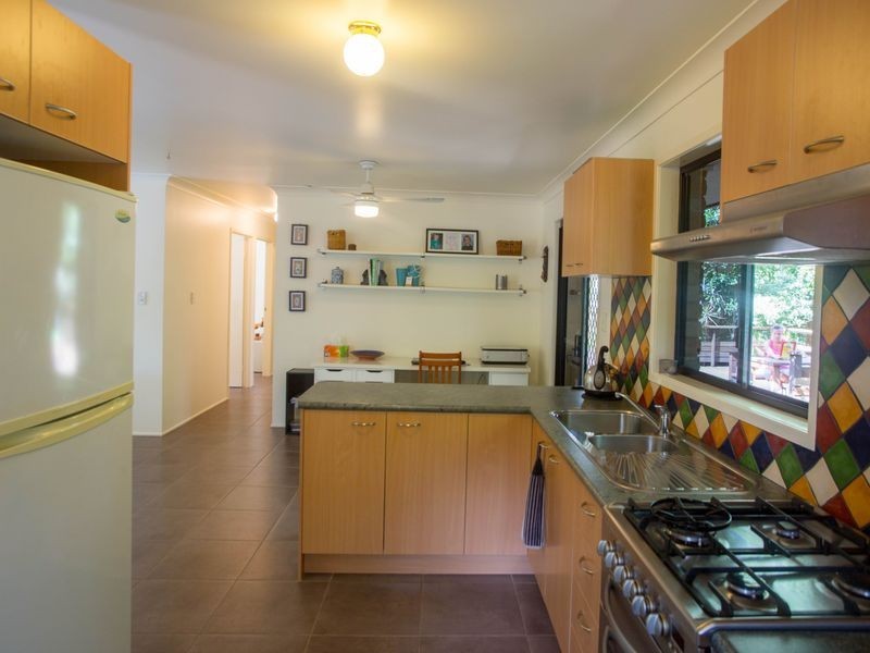 15 Bond Court, Kensington Grove QLD 4341