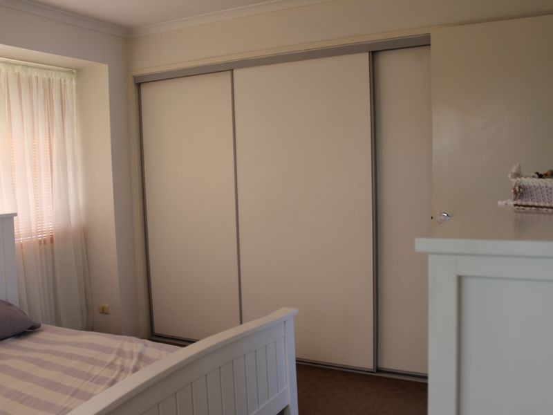 10 Hein Court, Regency Downs QLD 4341