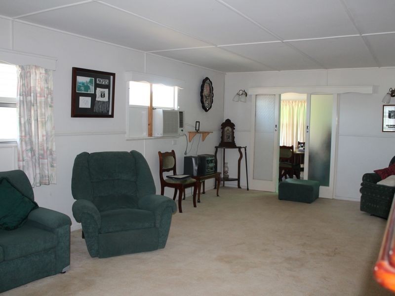 96 Railway Street, Laidley QLD 4341