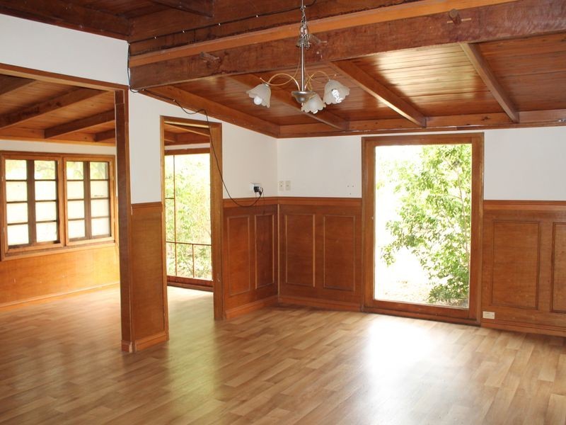 11 Hughes Road, Plainland QLD 4341