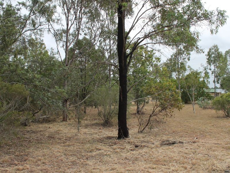 11 Hughes Road, Plainland QLD 4341