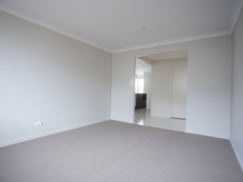 13 Richmond Terrace, Plainland QLD 4341