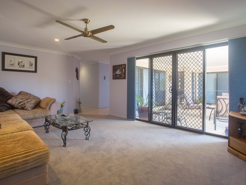 42 Stephenson Crescent, Kensington Grove QLD 4341