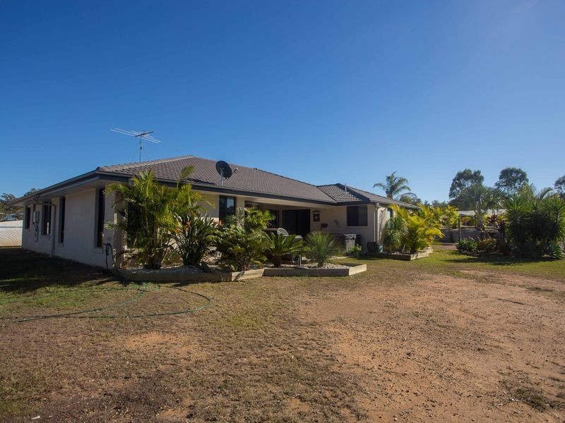 42 Stephenson Crescent, Kensington Grove QLD 4341