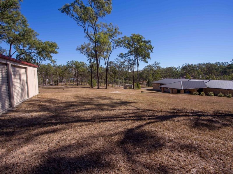 4 Edinburgh Avenue, Regency Downs QLD 4341