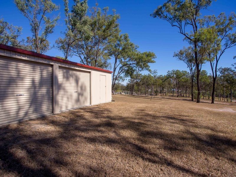 4 Edinburgh Avenue, Regency Downs QLD 4341