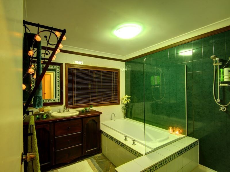 76 Postmans Track, Marburg QLD 4346