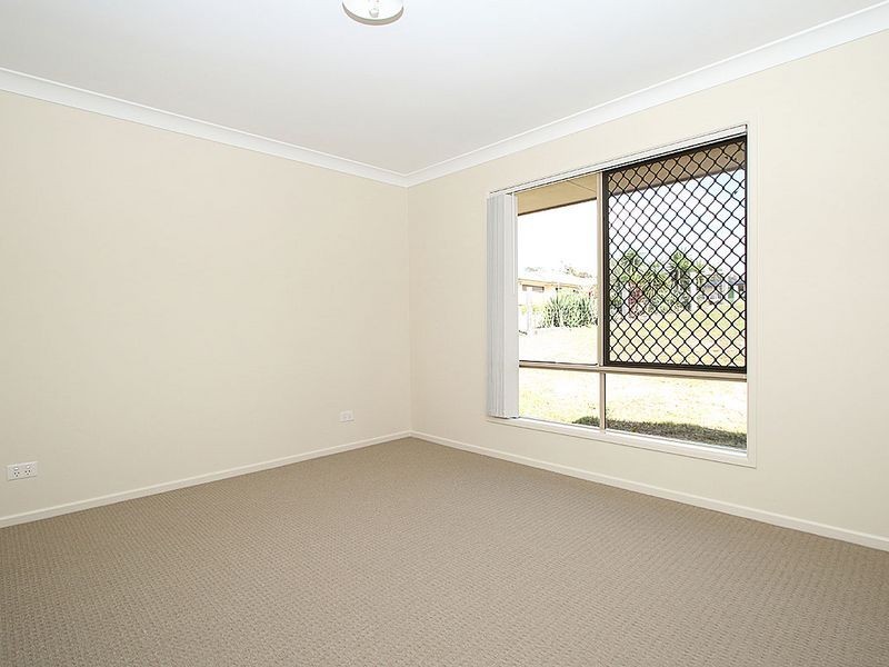 5 Riley Court, Kensington Grove QLD 4341